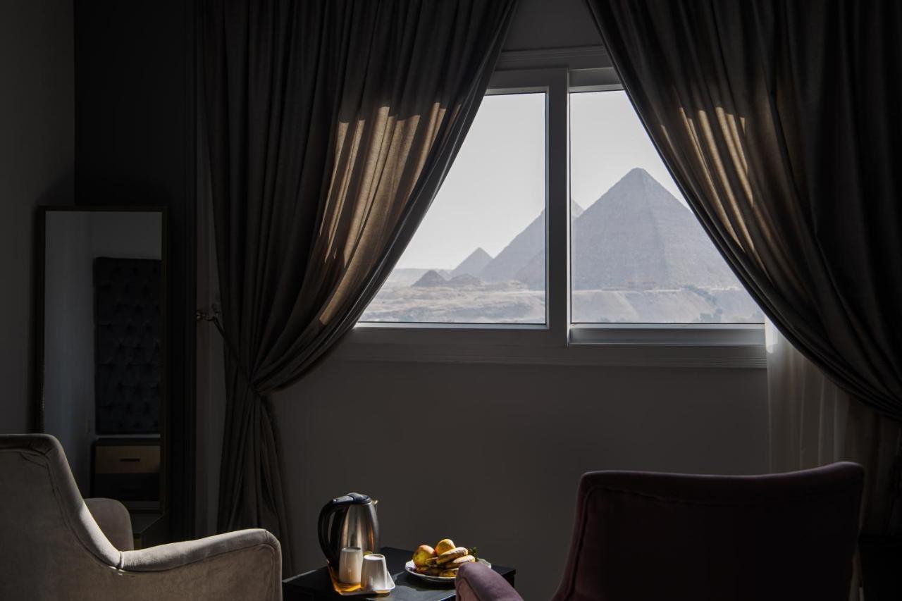Gardenia Pyramids View - Rooftop